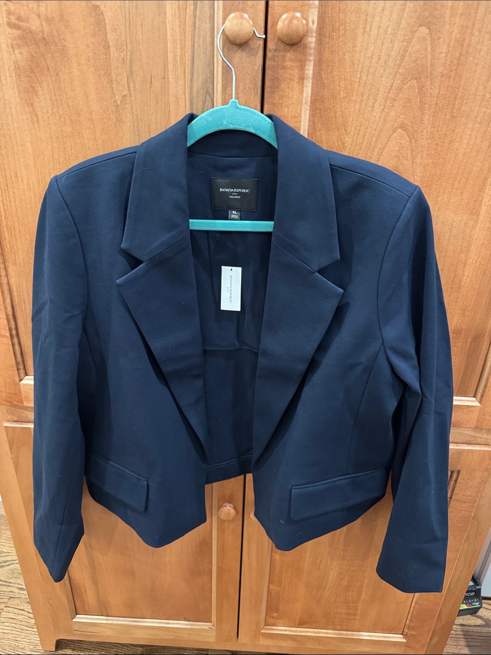 Banana Republic Women’s Navy Cropped Blazer Jacket